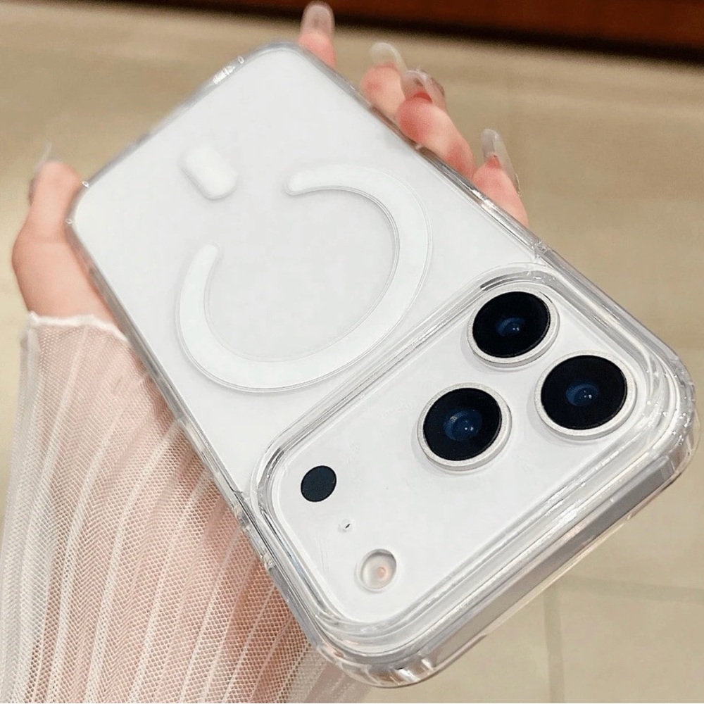 iPhone 17 Pro Case Transparent - Picture 3 of 5